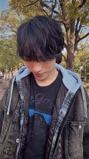 「PERFECT TRIANGLE」Special Concept Movie📹🎶 Vocals：Sato Triplets Lyrics：Kentaro Sonoda Music：Junki Nakamura Guitar：Teruyuki Chinen Mixing Engineer：Koji Morimoto Arranger：Akira Murata Movie Directed & Edited by Sato Triplets and Staff #佐藤三兄弟 #satotriplets #PERFECTTRIANGLE #PTBrother