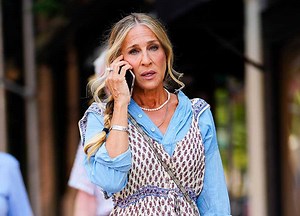 Explained: The Controversy Of Sarah Jessica Parker's SATC Maxi Dress