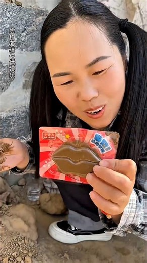 Jelly Prank Gone Wrong 😱💩 ~ Building Wooden Log Cabin in Forest | Survival House Step by Step 215