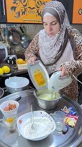 256K views · 4K reactions | من غير نقطه زيت ولا سمنه ولا زبده هتعملي احلي صنيه كيكه زي الجاهزه مساميه وهشه واقتصاديه ناجحه معاكي من اول مره | ست البيت | Facebook