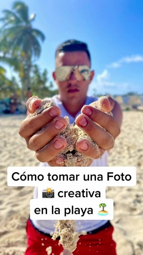 Cómo hacer una foto 📸 creativa en la playa 🏝 #iphonetricks #trucos #fotografia #playa #fiesta #vacaciones