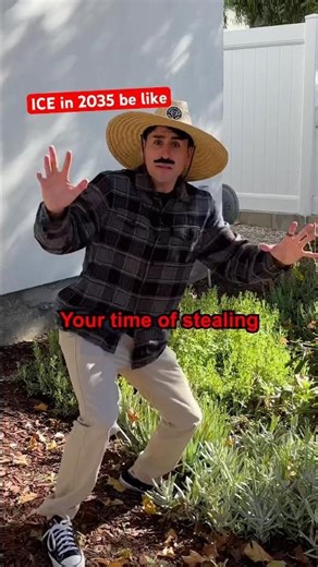 ICE in 2035 be like 😳😭😂 #shorts #ai #funny #comedy #mexico #usa #america