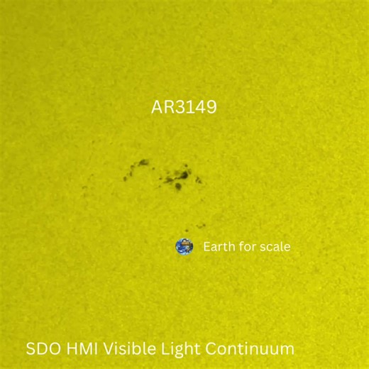 Flaring has been low but some of the regions on the Sun have stirred a bit. AR3149 grew in size over the past two days and for part of today it had increased in magnetic complexity.🧐🌞👀What's next?❓🤔Find out more about today's Sun at bit.ly/sunactivity | The Sun Today: Solar Facts and Space Weather