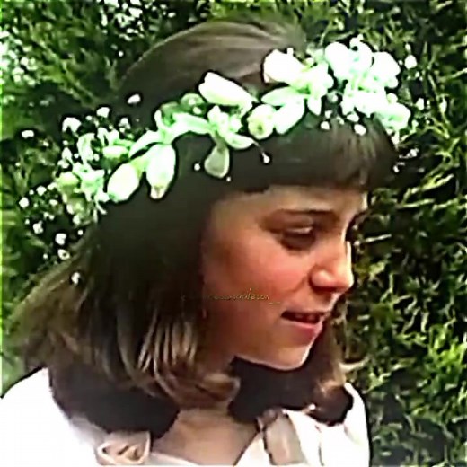 little Catherine Middleton as a bridesmaid at her uncle Gary Goldsmith's wedding in 1991 🤍 || #princesscatherine #katemiddleton #princessofwales #foryoupage #theroyalfamily #edit #fyp #catherinemiddleton #royalfamily #katemiddletonedits #princewilliam #catherineprincessofwales