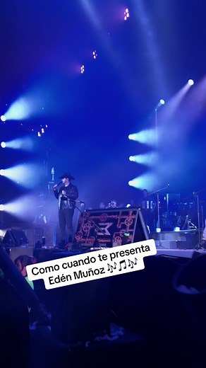 Gran presentación de Eden Muñoz y Don Cosme Tadeo en Arena Cdmx