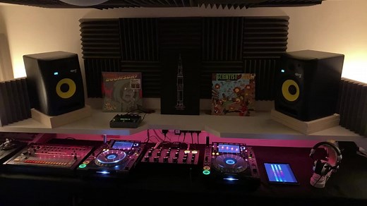 Recently recorded a Set For Love for Last Night A DJ Saved My Life back down in the basement with another foray into filmed sessions with DJ Mando throwing on a cheeky tune or two. How does he mix with no headphones? That’s what I want to know.. Seriously though the Sets for Love campaign raises funds for several excellent initiatives worldwide seeking to create a sustainable future for children in crisis and if you are able there is still time to donate at setforlovedonate.org This is the way… 