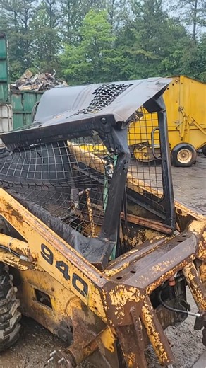 44K views · 1.3K reactions | How strong is a skid steer roll cage Let's find out! #Scrap Life #fblifestyle | Michaels Scraplifes | Facebook