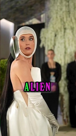 Met Gala 2026: Katy Perry Looks Like an Alien – Fans Shocked!💕😳 🎥#metgala #katyperry #music