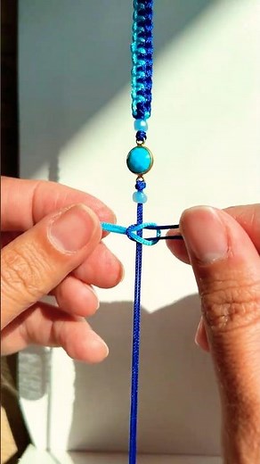 Beautiful Ocean Blue Bracelet 🌊 | Easy Macrame DIY