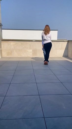 Conga! #latin #latindance #latino #conga #salsa #lift #tricks #dancer #fyp #gloriaestefan #tonyfigo #parati #baile #dancecouple #congachallenge #liftsandtricks #motsimabusetanzschule @motsi mabuse