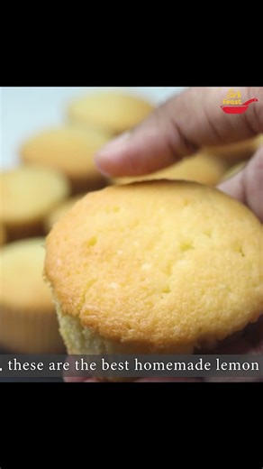 I’m Obsessed With These Lemon Cupcakes