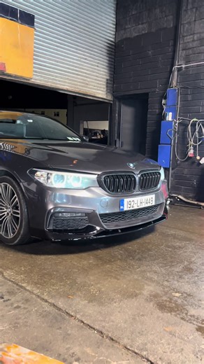 BMW 5 Series Custom Kit Installation