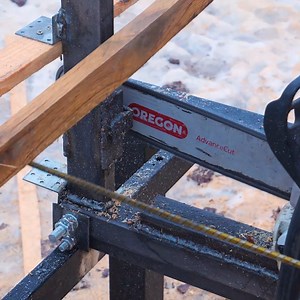 626K views · 466 reactions | Smart Cutting Hack for Firewood! | DeMilked | Facebook