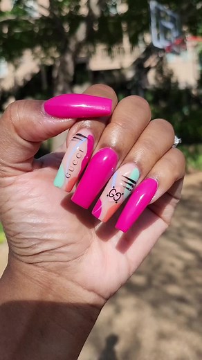 I did these nails using @gucci nail polish. Check out my YouTube channel to see the full review 💅🏾