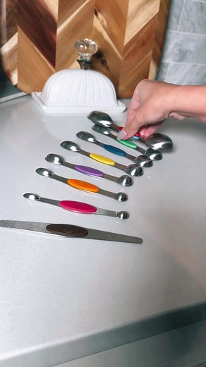 Effortless Cleaning with the Eureka E10s