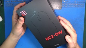 【帝亿电竞】卓威ZOWIE EC2-DW无线鼠标拆解视频