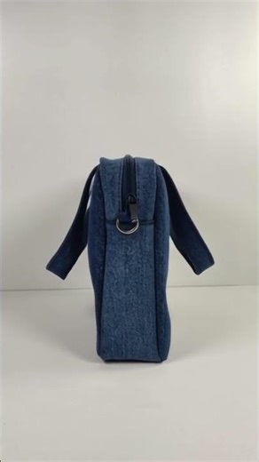 DIY. Bag made from old jeans. Simple sewing from fabric scraps