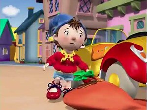 Make Way for Noddy | Noddy and the Broken Dishes [US Dub]