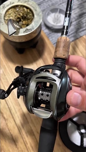 Tutorial rápido: cargar reel huevito fácil y bien 🎣💪🏼 #pesca #reelhuevito #reeldepesca #pescadores #pescatiktok