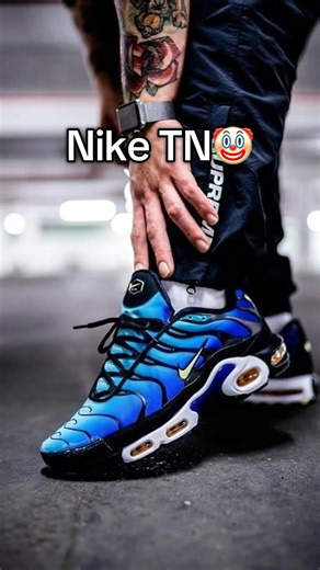 546K views · 558 reactions | Who wears these #fyp #shoes #sneakers #cringe #outfitinspo | Drippy69 | Facebook