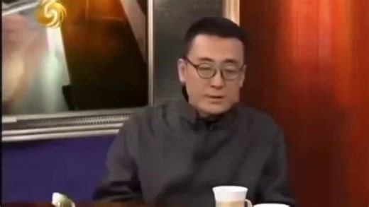 🚨 4月8日两件大事同时发生，文革2.0信号直接拉满国务院国资委突然成立境外国资工作局，剑指海外追缴资产、严查境外资产。 同一时间，全国网络法治工作会议召开，中央网信办部署加强重点网络立法和涉外网络法治。一面海外严查资产，一面国内加强信息管控。 这信号不妙新一轮收紧恐怕已经启动……