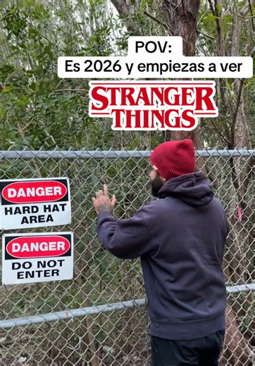 Así me tiene esa serie 🤣🤣 @paolamorenou_ #strangerthings #strangerthings4 #netflix #strangerthingsedit