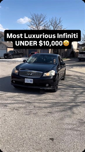 ZidansAutoReviews on Instagram: "Infiniti M35X is the most luxurious Infiniti UNDER $10,000😎 But would you take this or the g35?🤔 • • #car #m35 #luxury #infiniti #carreview #automotive #firstcar #review"