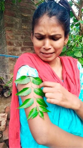 Survival Skills: SMART idea and USEFUL with single mom #shorts#bushcraft #camping#outdoors#useful