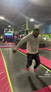 Flying squirrel trampoline park winnipeg