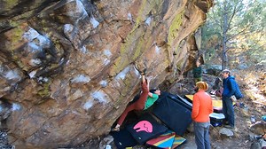 Punting off the top of "Georgio Simon" (V5)