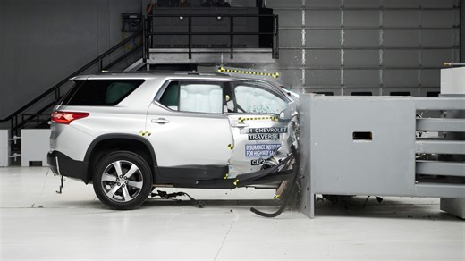 2021 Chevy Traverse earns IIHS Top Safety Pick after new crash test is performed
