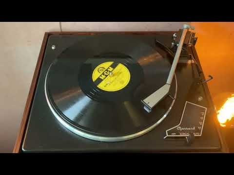 Hank Williams - My Bucket's Got A Hole In It - 1953