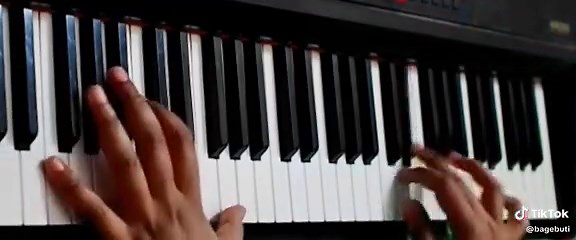 Piano Keyboard Training Basics for Beginners