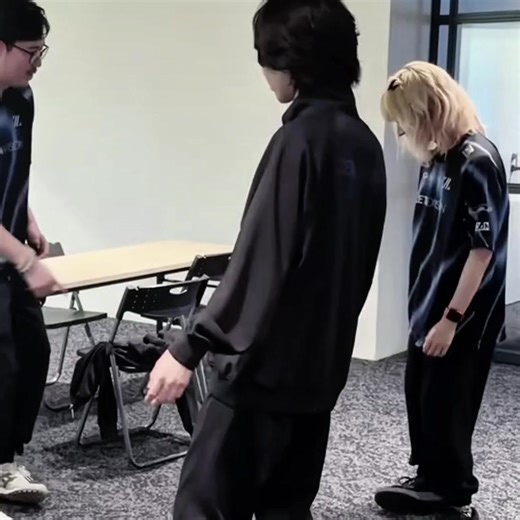 SITETAMPO: Embracing Simplicity in Video Creation