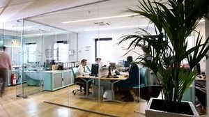 Pros of working in shared spaces: 1. Encourages collaboration 2. No more barriers 3. More relationship-building opportunities Cons of working in shared spaces: 1. Lack of privacy 2. Distractions 3. "Forced" sharing With Code Handle, you can gain privacy within more open office plans, so you can share your office space, without sharing your belongings. Let us show you how. >> http://ow.ly/gjhk50HHo0q #MulTLock #CodeHandle #ForBusinesses #ShareYourSpace | Mul T Lock