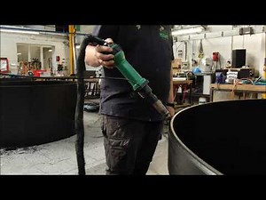 Chaudronnerie plastique : Soudure d'une cuve plastique par extrusion PEHD et PPH
