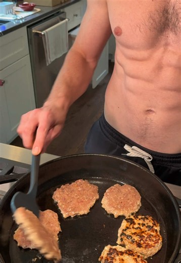 Cooking up these delicious sweet and savory breakfast sausage patties. Can’t wait to make sandwiches with them. Recipe video to follow. #breakfast #mealprep #abs #pecs #sausage