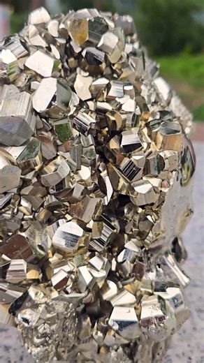 Skullis, Creator of the Finest Gemstone & Crystal Skulls. 6.9" Pyrite Hand Carved Crystal Skull Fine Art Sculpture, Crystal Healing https://www.skullis.com/6-9-Pyrite-Hand-Carved-Crystal-Skull-Fine-Art-Sculpture-Crystal-Healing_4507736.html A ONE-OF-A-KIND single piece sculpture carved from a solid specimen from Henan,China. Measuring 4.3x6.9x6.9 inches (110x175x175 mm) and 14.0LB (6350g). CLICK THE LINK in the post to see all the details including pictures, video, price, and more, or buy it now