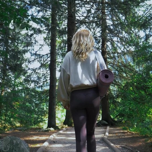 Personal Health Pathways is the first-of-its-kind platform for personalised health recommendations! 🏆 Unsure how Personal Health Pathways works? We’ve got you. It’s simple: complete your tailored next best actions to close your rings and earn rewards 🛍️ Start the year strong and get ready to thrive in 2025! #healthyliving #personalisedgoals #getrewarded #personalhealthpathways | Discovery South Africa