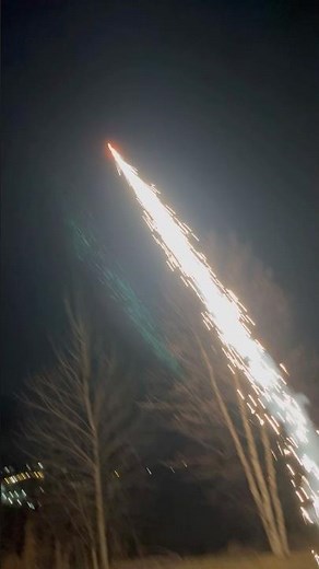 Sky howler rocket monkey mania fireworks #shorts #fireworks #pyro