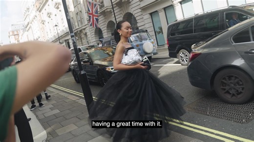 42 reactions · 23 shares | “We’re a city that always champions new, upcoming designers” From unconventional hairstyles, to looks inspired by the city’s underground scene, #LondonFashionWeek’s street style is a true reflection of the capital’s unique and innovative community of designers, trend setters and fashion fans. Explore more street style inspo via https://bit.ly/3jVd0u0. | London Fashion Week | Facebook