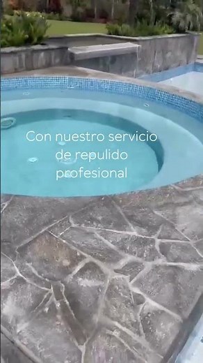 ✨ ¡Tu piscina como nueva con repulido de Hydrazzo! 💧 Recupera el color original