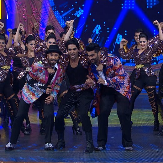 1.2M views · 10K reactions | Arjun Kapoor and Ranveer Singh's amazing dance performance  | IIFA Awards | Facebook