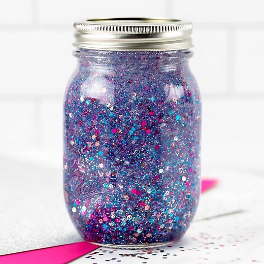 How to Make Glitter Jars ✨ https://www.firefliesandmudpies.com/how-to-make-glitter-jars/ | Fireflies and Mud Pies