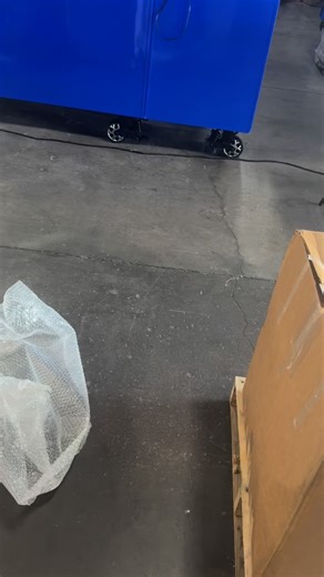 6.2K views · 3.2K reactions | Where are our CAT fans at?? . . #pdidiesel #bigbossparts #largecar #cummins #detroitdiesel #peterbilt #kenworth #freighliner #PACCAR #peterbilt389 #isx15 #C15 #peterbilt379 #peterbilt359 #bigrig #slammedsemis #prideinyourride #cattlepot #cattletruck #cowhauler #showtruck #kenworthw900 #lowbed #C16 #3406E #customtrucksunlimited #semitruck #semitrucks #truckinglife #trucking | Performance Diesel Inc. | Facebook