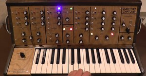 DIY Arduino-Based Hardware Chiptune Synthesizer