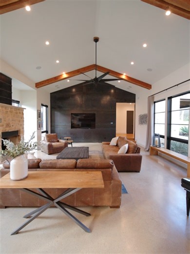 ✨ NEW LISTING IN HICKORY CREEK ✨ A rare opportunity just hit the market. This custom estate in Hickory Creek offers privacy, acreage, and high-end finishes in one of the most desirable areas near Lake Lewisville. 🏡 Custom-built home 🌳 Approx. 2.5 acres 🛏 5 bedrooms 🏊 Saltwater pool 🌅 Second-floor patios overlooking the property Homes like this don’t come up often in this area. DM us “HICKORY CREEK” for more info. 📞 Shawna Martinez | Performance Team Real Estate 📲 C: 972.265.9720 | 🏢 O: 8