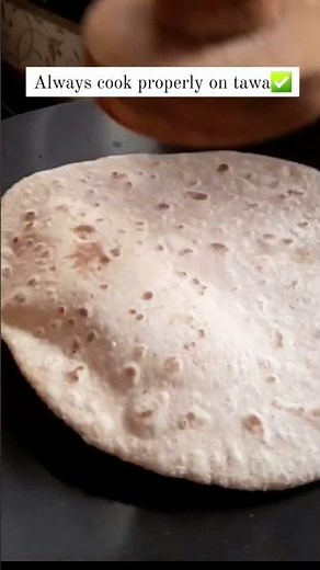 Don't Cook Chapati on direct Gas Flame 🙅‍♀️❌ #healthdiet #weightloss #healthtips #renaissancediets
