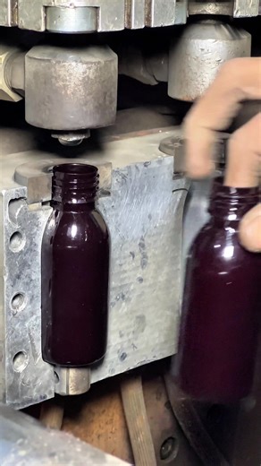 Step-by-Step Making Process of Plastic Syrup Bottles
