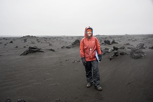 NASA’s Artemis II Crew Uses Iceland Terrain for Lunar Training - NASA Science